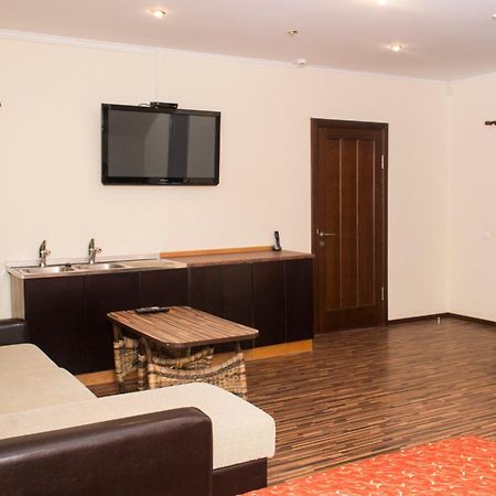 Hôtel Valeo à Minsk Extérieur photo