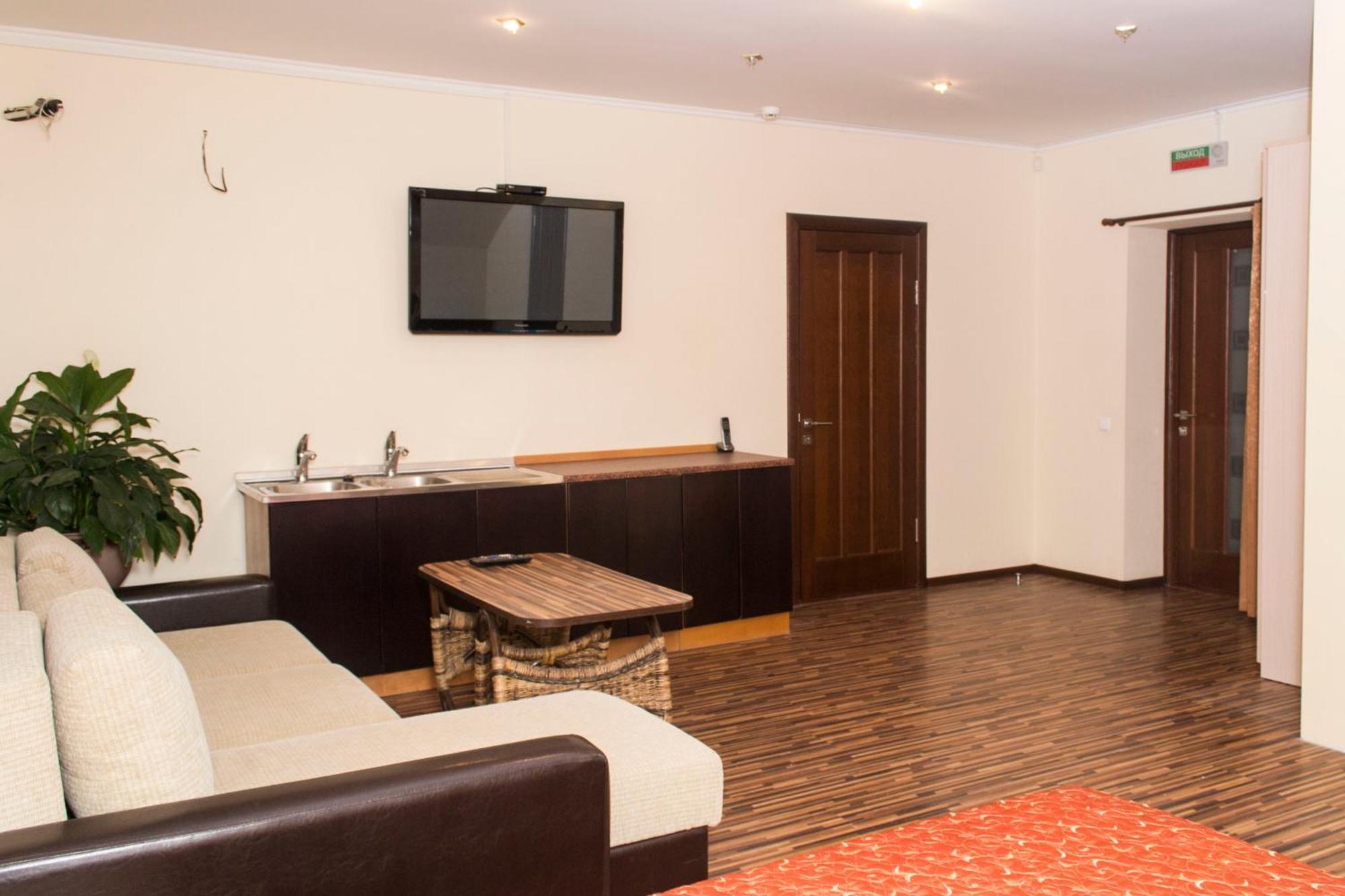 Hôtel Valeo à Minsk Extérieur photo